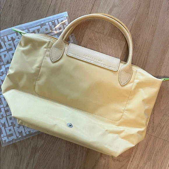 NIB Longchamp Small Le Pilage Green Recycled Canvas Top with Handle Bag (Wheat) - Picture 10 of 12